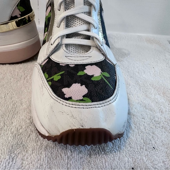 Michael Kors Women's Georgie Trainer Floral Rose Gold Sneakers Pre-owned - Picture 13 of 16